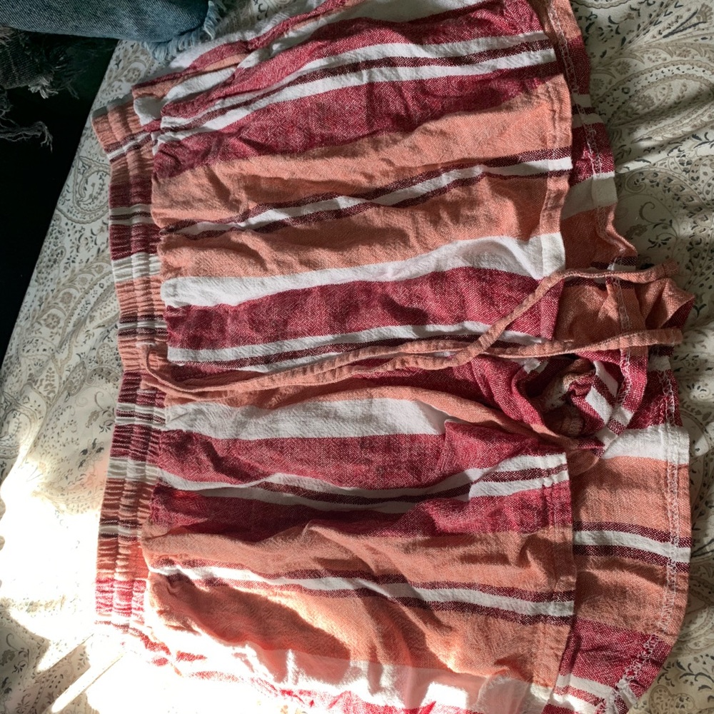 Cute multicolor flowy shorts
